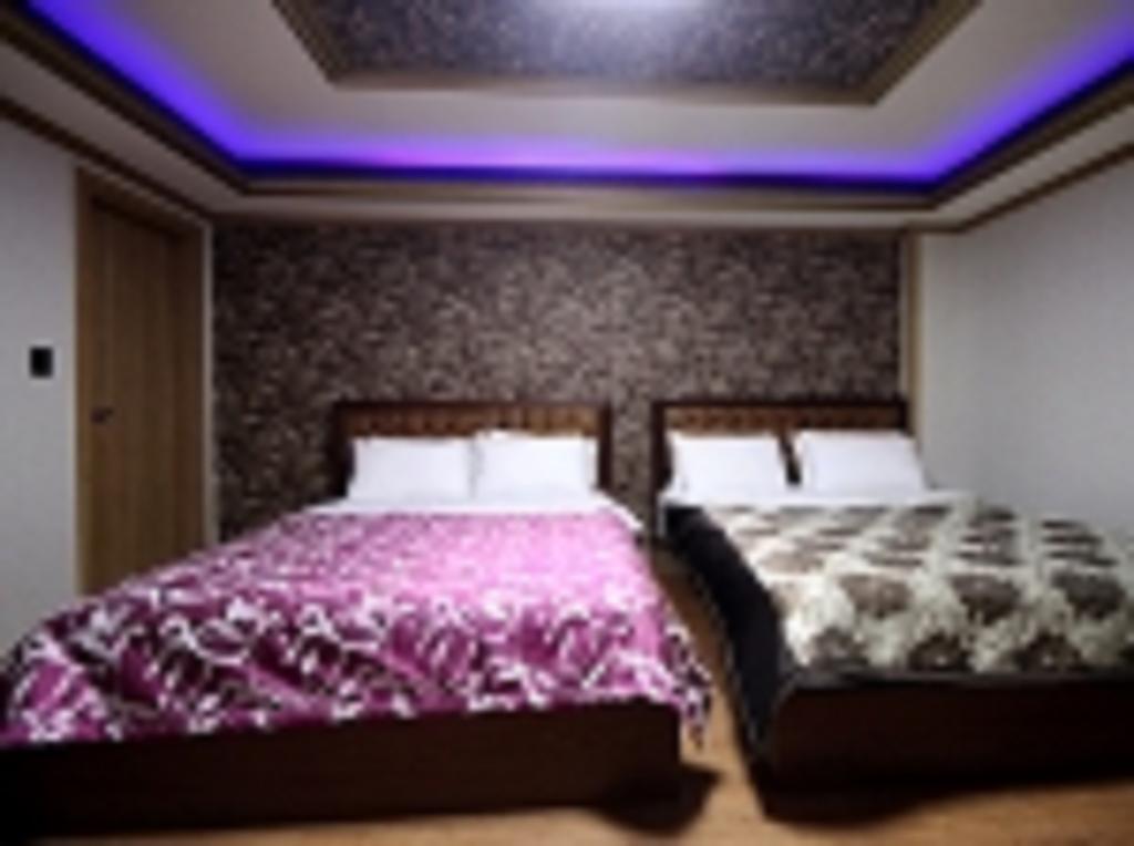 Guangju Hotel Banana Gwangju Metropolitan City Esterno foto
