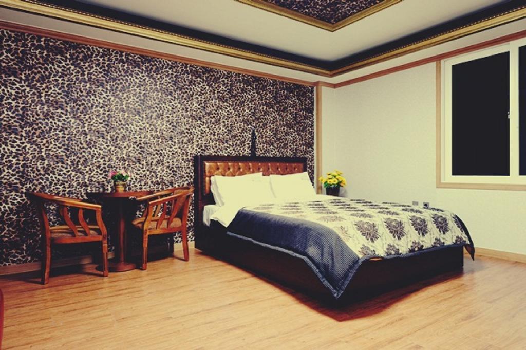 Guangju Hotel Banana Gwangju Metropolitan City Esterno foto