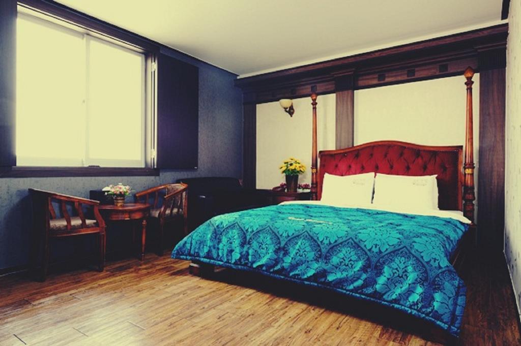 Guangju Hotel Banana Gwangju Metropolitan City Esterno foto